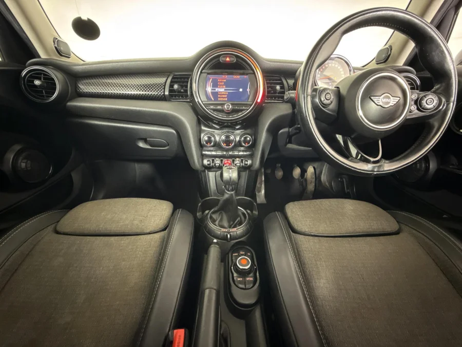 Used 2017 MINI Hatch Cooper S Hatch 5-door Seven 7 - WeBuyCars Montana Used 2017 MINI Hatch Cooper S Hatch 5-door Seven 7 - WeBuyCars Montana