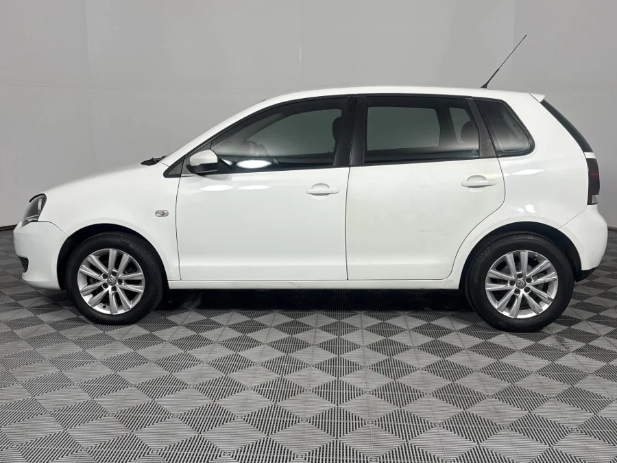 Used 2015 Volkswagen Polo Vivo hatch 1.4 Trendline - WeBuyCars Lansdowne Used 2015 Volkswagen Polo Vivo hatch 1.4 Trendline - WeBuyCars Lansdowne