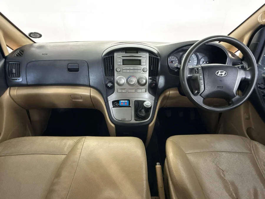 Used 2012 Hyundai H-1 2.4 bus Executive - WeBuyCars Gqeberha Used 2012 Hyundai H-1 2.4 bus Executive - WeBuyCars Gqeberha