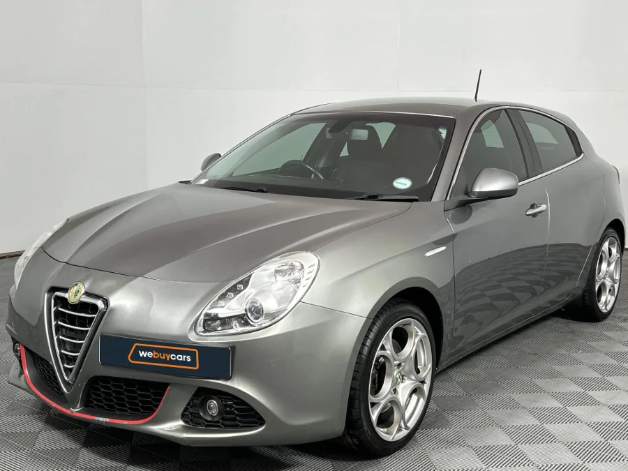 Used 2014 Alfa Romeo Giulietta 1.4TBi Distinctive - WeBuyCars Richmond Used 2014 Alfa Romeo Giulietta 1.4TBi Distinctive - WeBuyCars Richmond