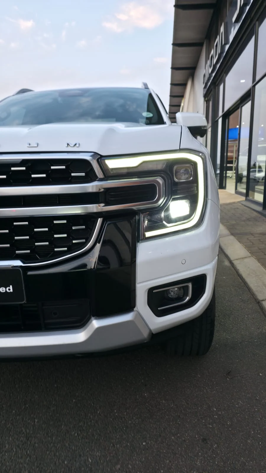 Used 2024 Ford Ranger 3.0TD V6 double cab Platinum 4WD - Ford Amanzimtoti Used 2024 Ford Ranger 3.0TD V6 double cab Platinum 4WD - Ford Amanzimtoti