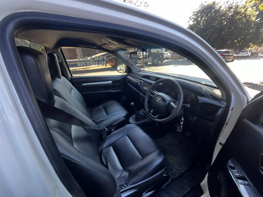 New 2020 Toyota Hilux 2.4GD - Private Seller New 2020 Toyota Hilux 2.4GD - Private Seller