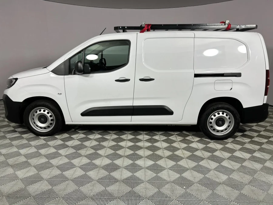 Used 2025 Opel Combo Cargo 1.6TD panel van LWB - WeBuyCars Lansdowne Used 2025 Opel Combo Cargo 1.6TD panel van LWB - WeBuyCars Lansdowne
