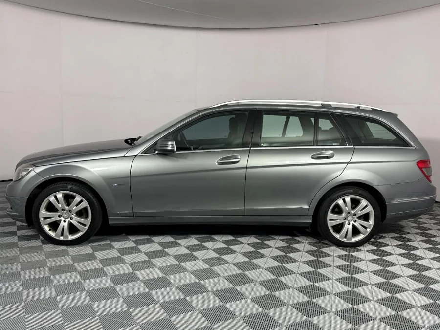Used 2010 Mercedes-Benz C-Class C180CGI estate Avantgarde Touchshift - WeBuyCars Lansdowne Used 2010 Mercedes-Benz C-Class C180CGI estate Avantgarde Touchshift - WeBuyCars Lansdowne