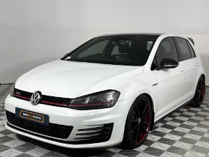 Used 2015 Volkswagen Golf GTI auto