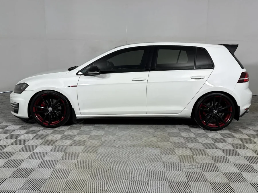 Used 2015 Volkswagen Golf GTI auto - WeBuyCars Silverlakes Used 2015 Volkswagen Golf GTI auto - WeBuyCars Silverlakes