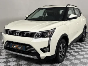 Used 2023 Mahindra XUV300 1.5TD W8