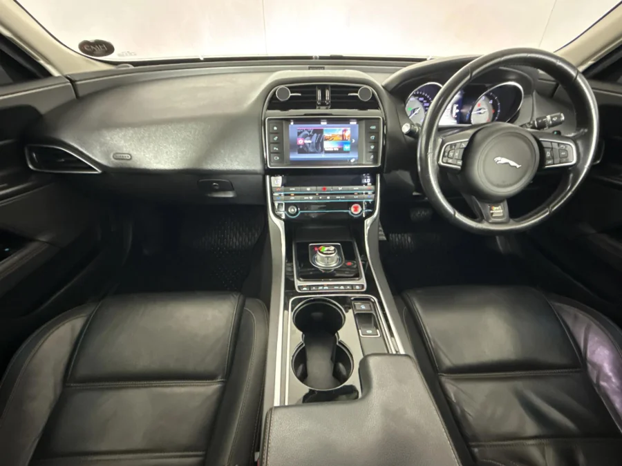Used 2017 Jaguar XE 20d Prestige - WeBuyCars Silverlakes Used 2017 Jaguar XE 20d Prestige - WeBuyCars Silverlakes