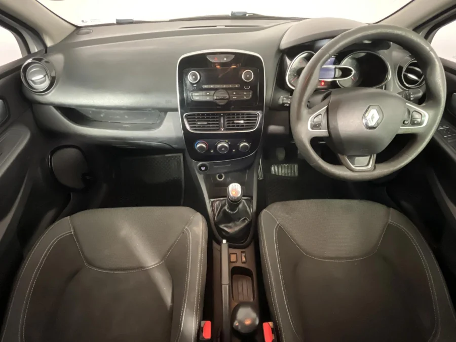 Used 2018 Renault Clio 66kW turbo Authentique - WeBuyCars Lansdowne Used 2018 Renault Clio 66kW turbo Authentique - WeBuyCars Lansdowne