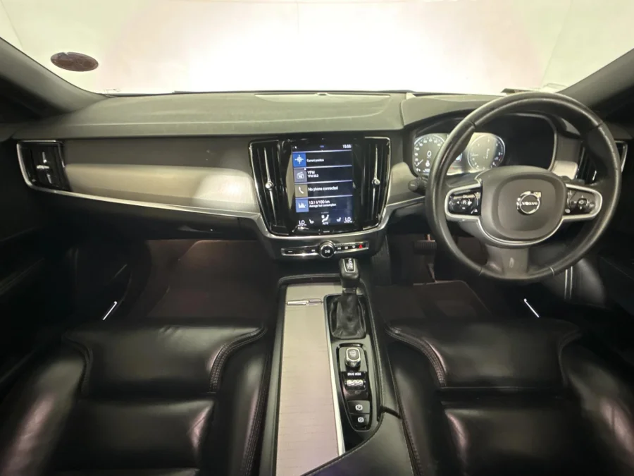 Used 2020 Volvo V90 Cross Country D5 AWD Inscription - WeBuyCars JHB South