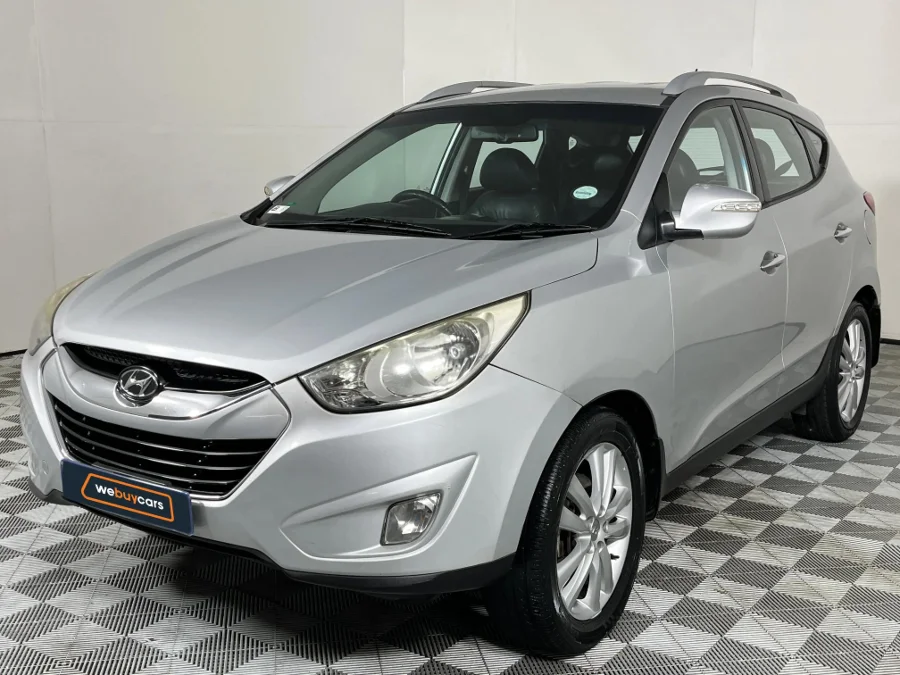 Used 2013 Hyundai ix35 2.0 Executive auto - WeBuyCars The Dome Used 2013 Hyundai ix35 2.0 Executive auto - WeBuyCars The Dome