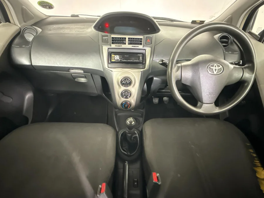 Used 2008 Toyota Yaris 1.0 5-door T1 (aircon+CD) - WeBuyCars JHB South Used 2008 Toyota Yaris 1.0 5-door T1 (aircon+CD) - WeBuyCars JHB South