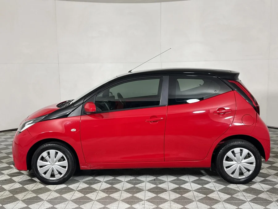 Used 2020 Toyota Aygo 1.0 X-Play - WeBuyCars JHB South Used 2020 Toyota Aygo 1.0 X-Play - WeBuyCars JHB South