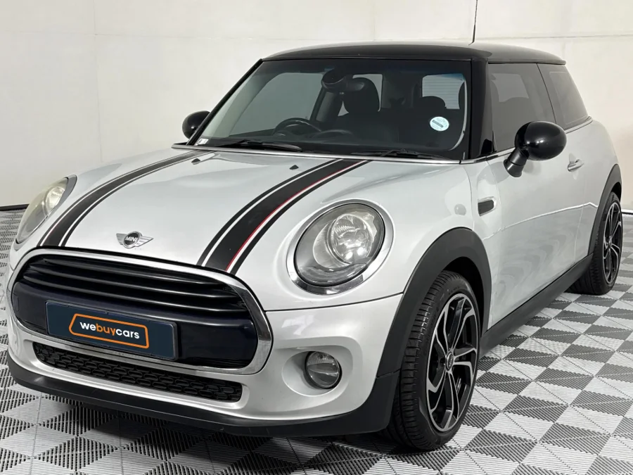Used 2017 MINI Hatch Cooper Hatch 3-door Seven 7 - WeBuyCars Vereeniging Used 2017 MINI Hatch Cooper Hatch 3-door Seven 7 - WeBuyCars Vereeniging
