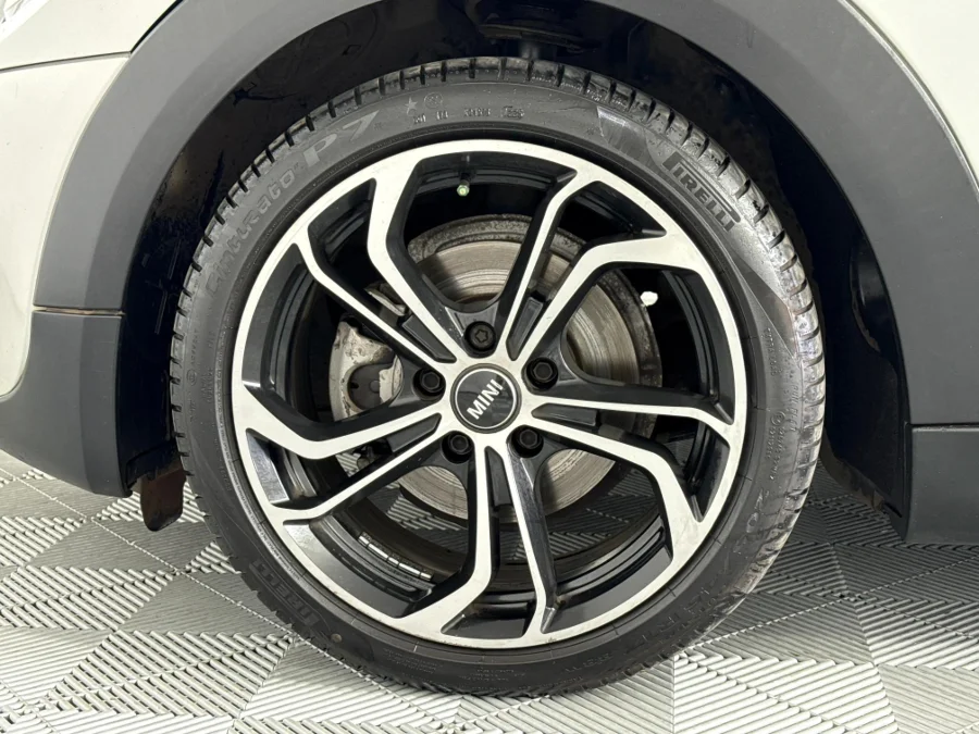 Preloaded Image 3