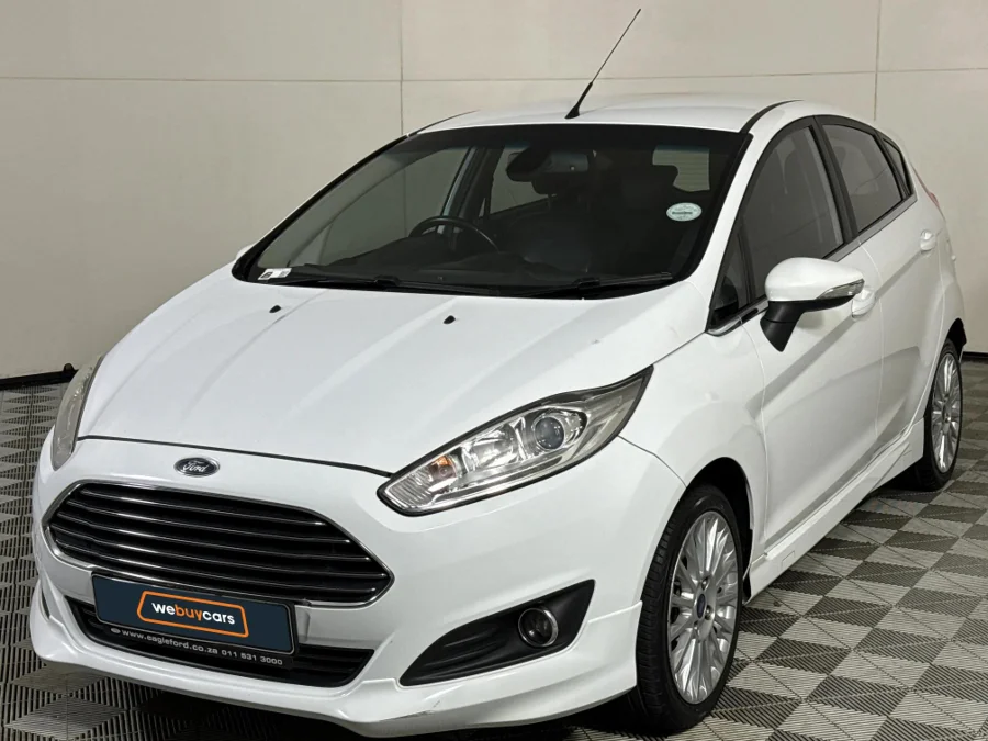Used 2018 Ford Fiesta 5-door 1.0T Titanium auto - WeBuyCars Midstream Used 2018 Ford Fiesta 5-door 1.0T Titanium auto - WeBuyCars Midstream
