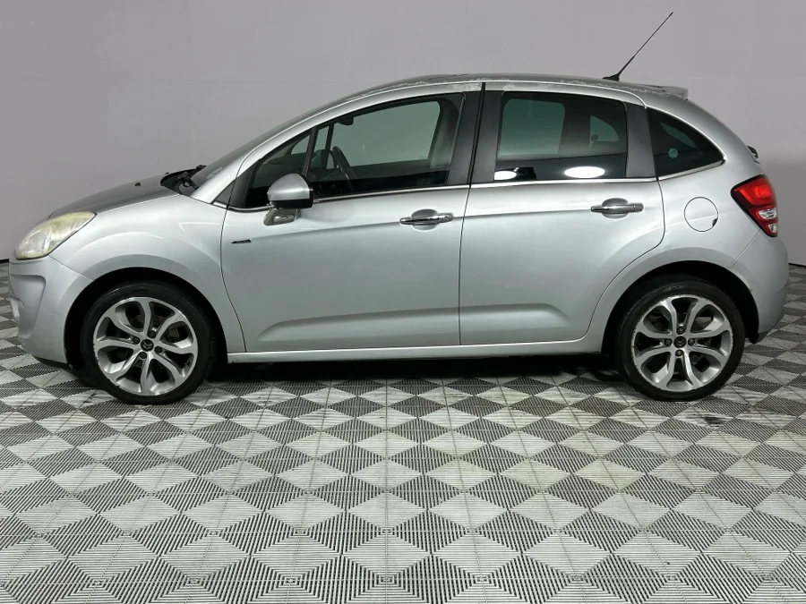 Used 2011 Citroen C3 VTi 120 Exclusive+ - WeBuyCars Lansdowne Used 2011 Citroen C3 VTi 120 Exclusive+ - WeBuyCars Lansdowne