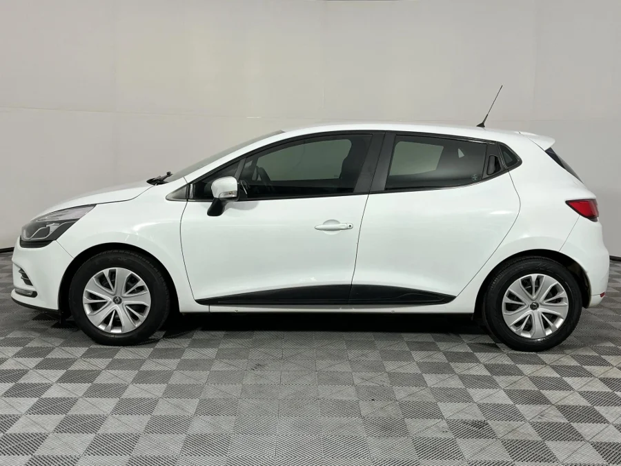 Used 2020 Renault Clio 66kW turbo Authentique - WeBuyCars Germiston Used 2020 Renault Clio 66kW turbo Authentique - WeBuyCars Germiston