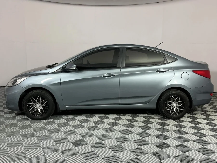 Used 2019 Hyundai Accent sedan 1.6 Motion - WeBuyCars Lansdowne Used 2019 Hyundai Accent sedan 1.6 Motion - WeBuyCars Lansdowne