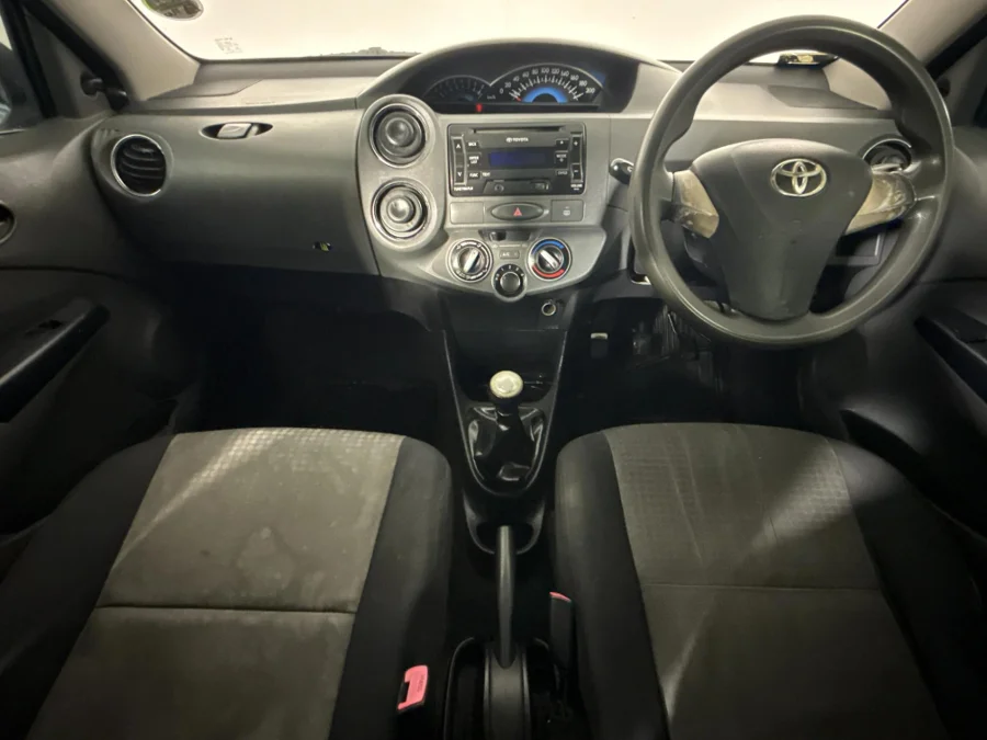 Used 2014 Toyota Etios hatch 1.5 Sprint - WeBuyCars Brackenfell Cape Town Used 2014 Toyota Etios hatch 1.5 Sprint - WeBuyCars Brackenfell Cape Town