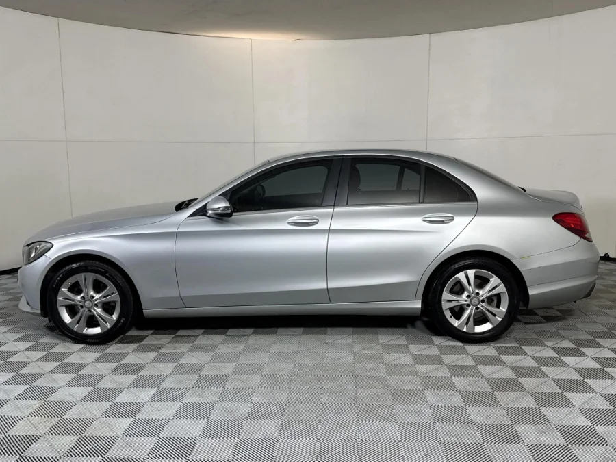 Used 2015 Mercedes-Benz C-Class C200 auto - WeBuyCars Midstream Used 2015 Mercedes-Benz C-Class C200 auto - WeBuyCars Midstream