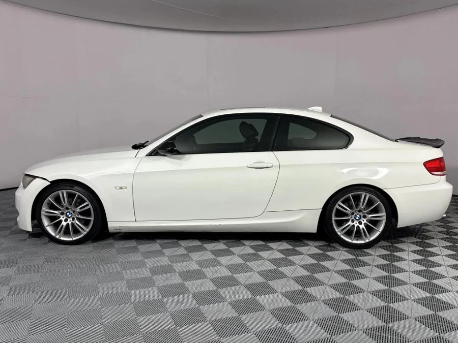 Used 2009 BMW 3 Series 320i coupe M Sport auto - WeBuyCars Lansdowne Used 2009 BMW 3 Series 320i coupe M Sport auto - WeBuyCars Lansdowne