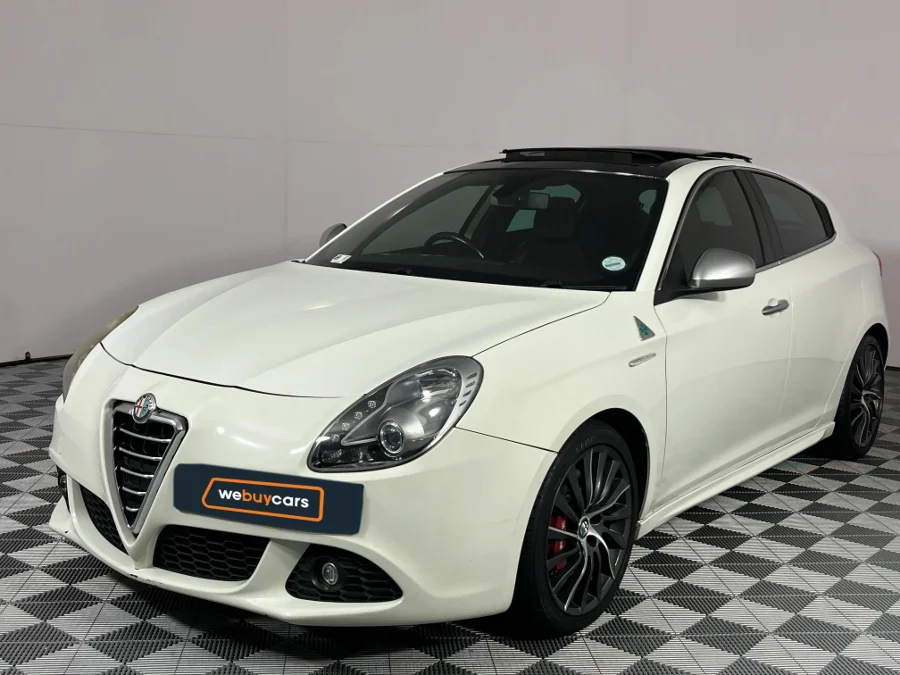 Used 2013 Alfa Romeo Giulietta 1750TBi Quadrifoglio Verde - WeBuyCars Lansdowne Used 2013 Alfa Romeo Giulietta 1750TBi Quadrifoglio Verde - WeBuyCars Lansdowne