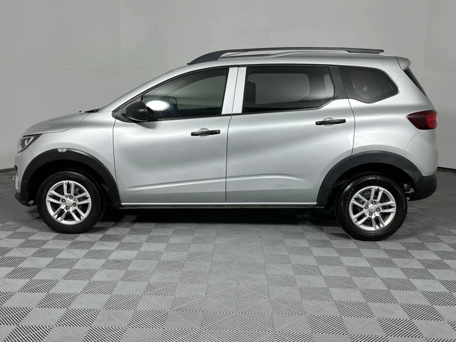 Used 2023 Renault Triber 1.0 Life - WeBuyCars Montana Used 2023 Renault Triber 1.0 Life - WeBuyCars Montana
