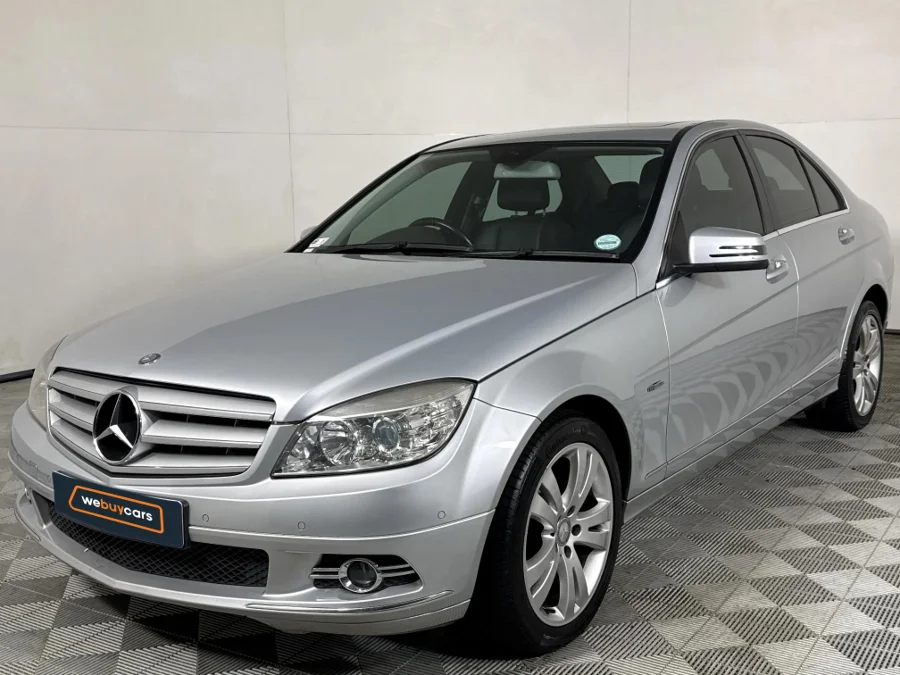 Used 2009 Mercedes-Benz C-Class C180 Kompressor Classic - WeBuyCars JHB South Used 2009 Mercedes-Benz C-Class C180 Kompressor Classic - WeBuyCars JHB South