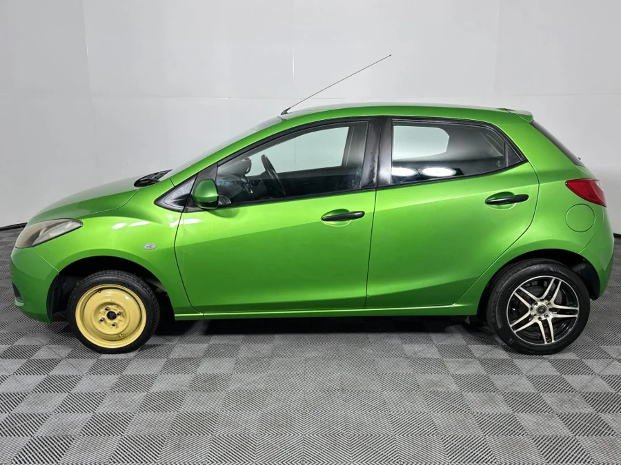 Used 2011 Mazda Mazda2 hatch 1.3 Active - WeBuyCars Witbank Used 2011 Mazda Mazda2 hatch 1.3 Active - WeBuyCars Witbank