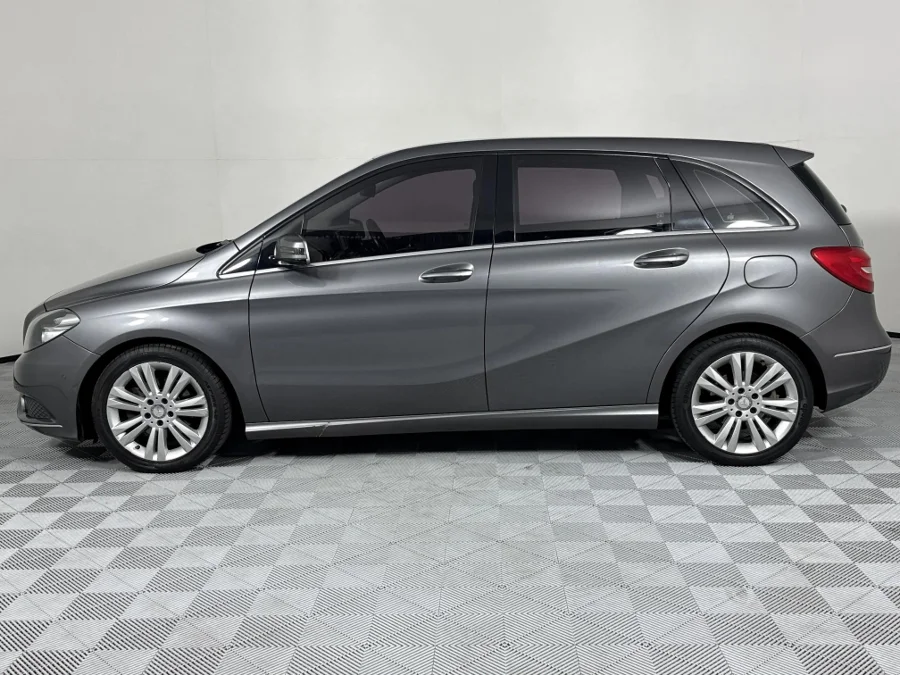 Used 2013 Mercedes-Benz B-Class B200 auto - WeBuyCars Vereeniging Used 2013 Mercedes-Benz B-Class B200 auto - WeBuyCars Vereeniging