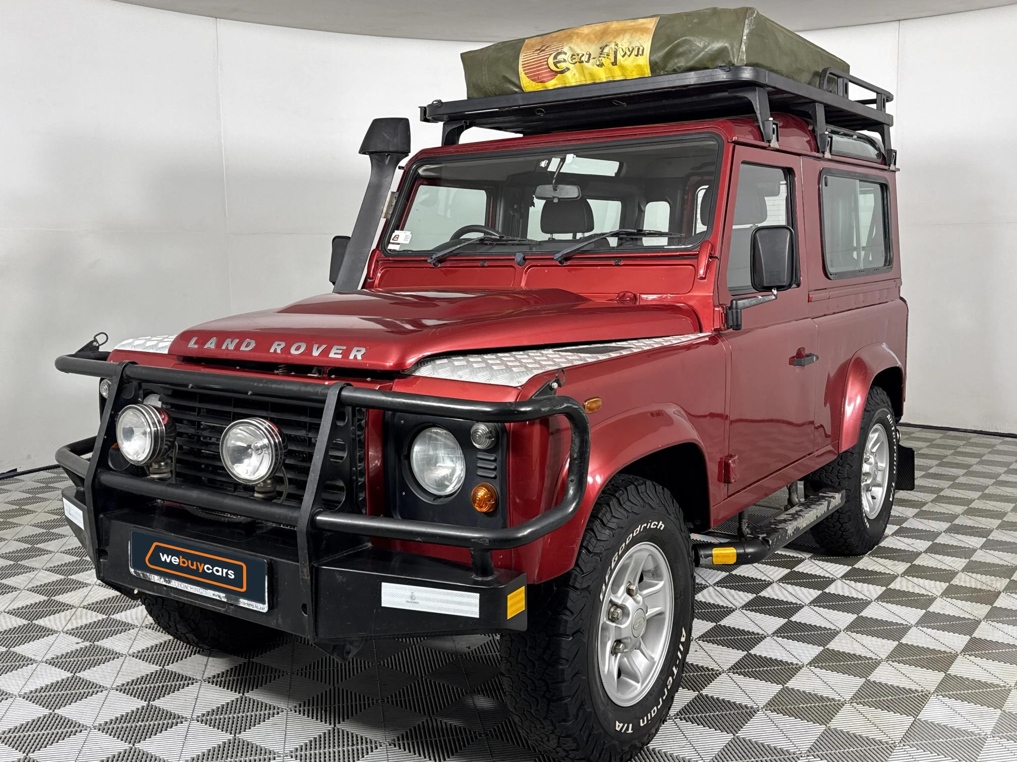 Used 2009 Land Rover Defender 90 TD station wagon Ice