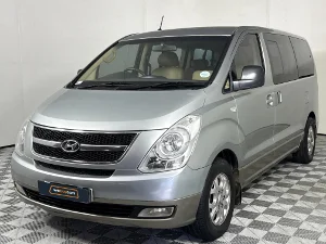 Used 2011 Hyundai H-1 2.4 bus Executive Used 2011 Hyundai H-1 2.4 bus Executive