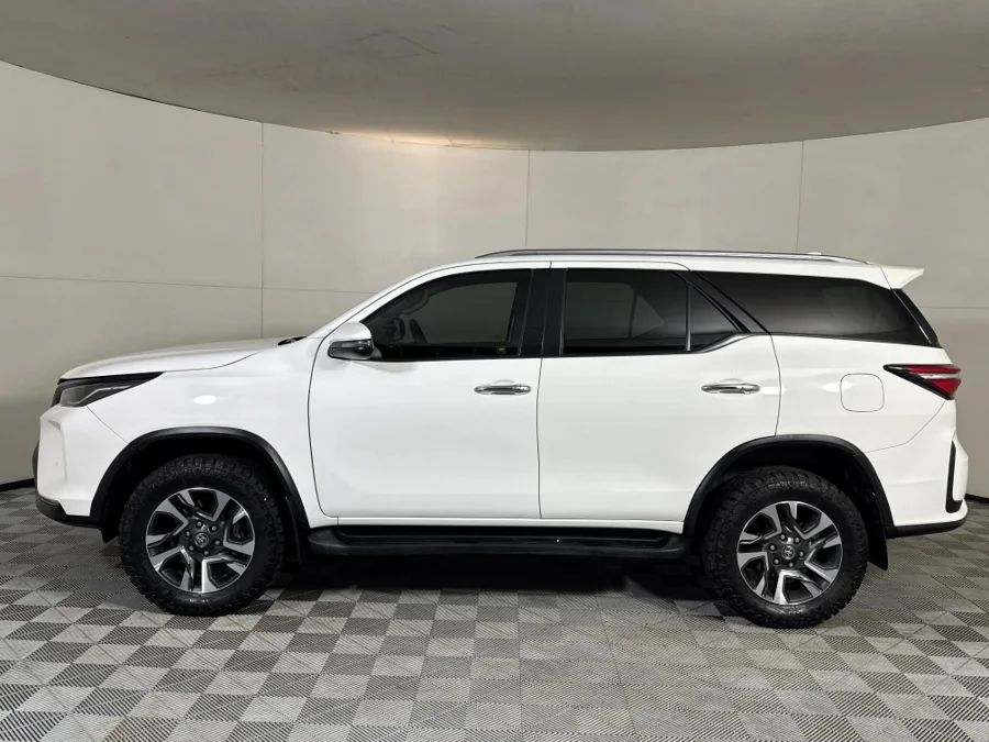 Used 2023 Toyota Fortuner 2.4GD-6 4x4 - WeBuyCars Midstream Used 2023 Toyota Fortuner 2.4GD-6 4x4 - WeBuyCars Midstream