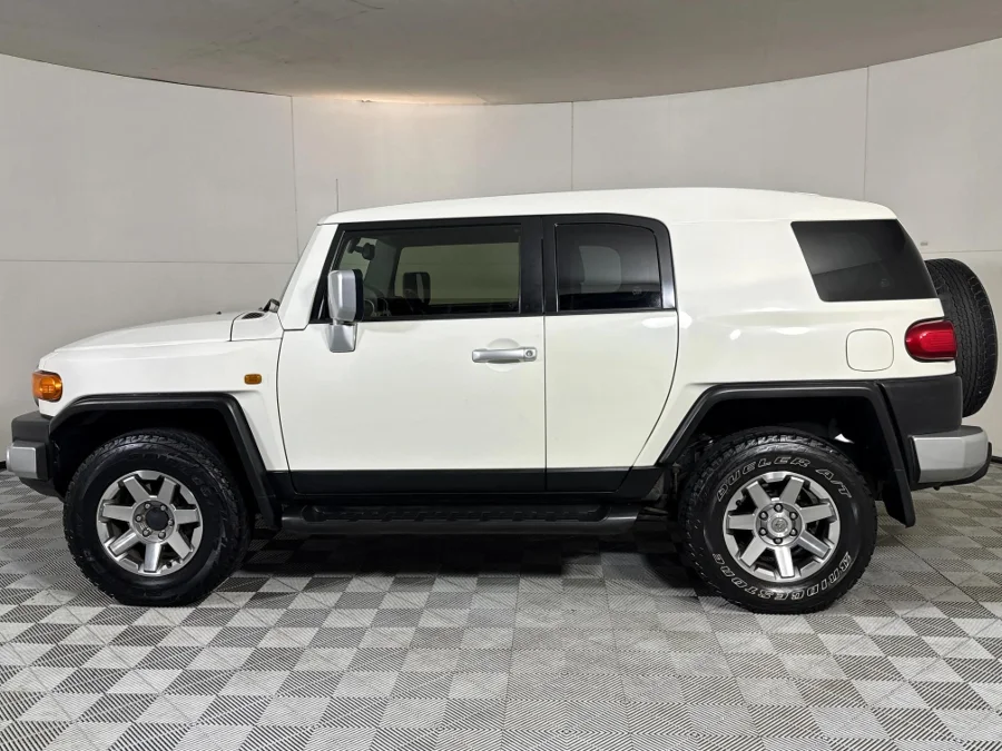 Used 2020 Toyota FJ Cruiser - WeBuyCars Midstream Used 2020 Toyota FJ Cruiser - WeBuyCars Midstream