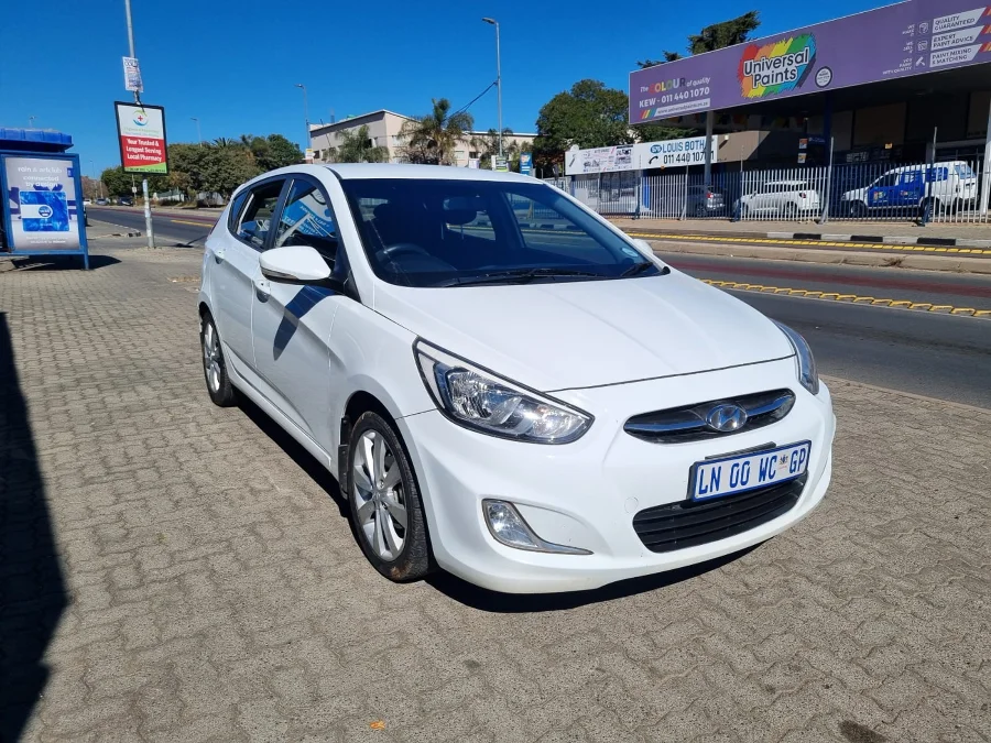 Used 2016 Hyundai Accent 1.6 GLS - Carbase Auto Used 2016 Hyundai Accent 1.6 GLS - Carbase Auto