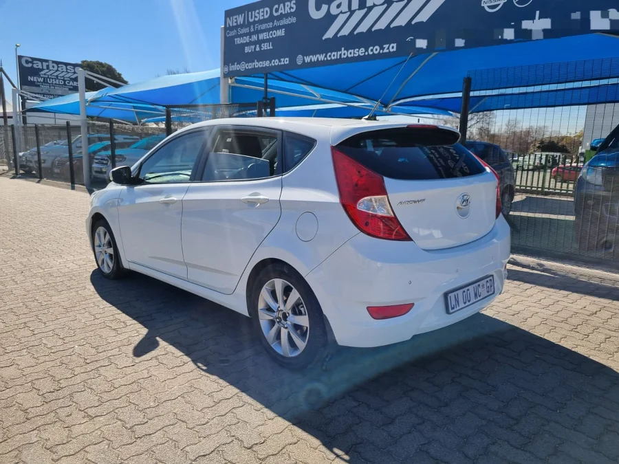 Used 2016 Hyundai Accent 1.6 GLS - Carbase Auto Used 2016 Hyundai Accent 1.6 GLS - Carbase Auto