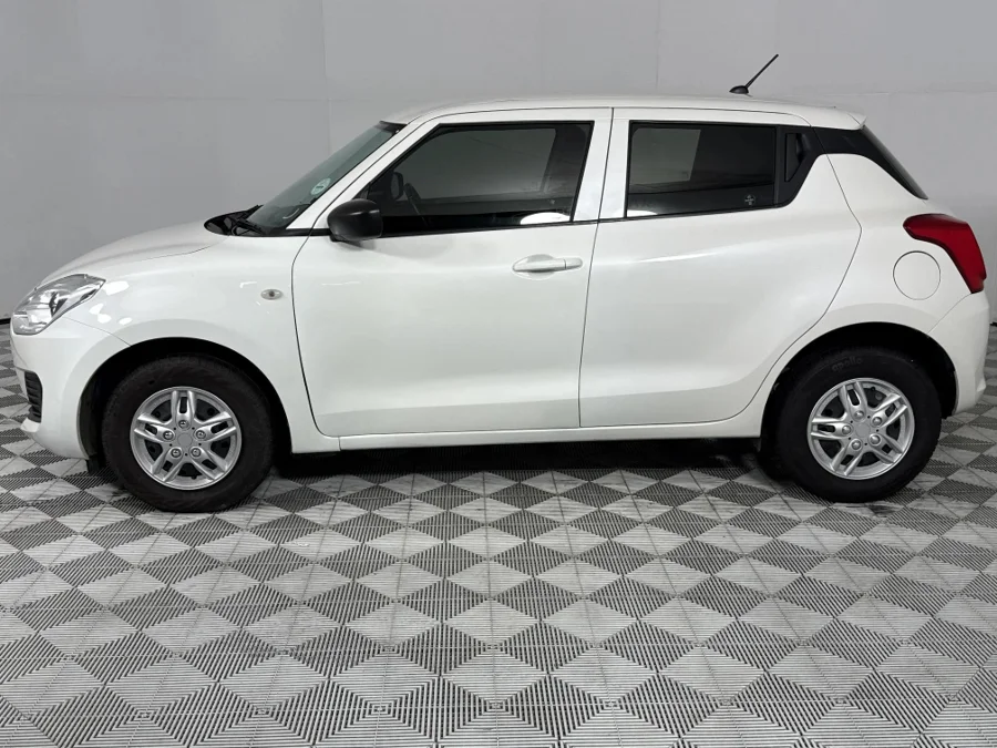Used 2023 Suzuki Swift 1.2 GA - WeBuyCars Lansdowne Used 2023 Suzuki Swift 1.2 GA - WeBuyCars Lansdowne