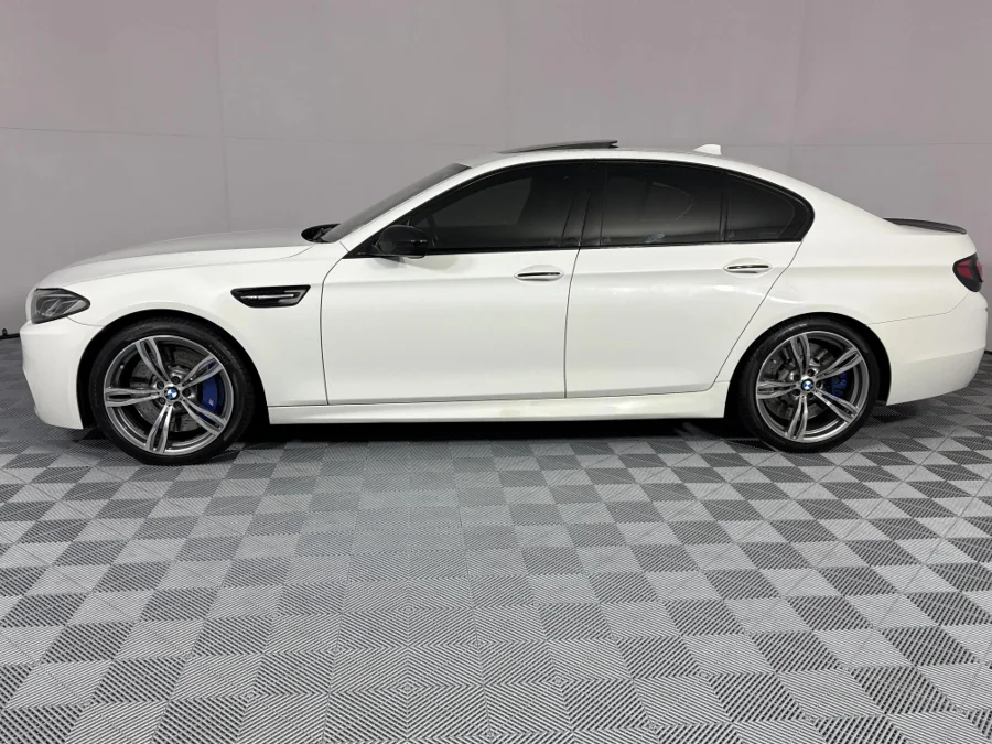 Used 2012 BMW M5 M5 - WeBuyCars Lansdowne Used 2012 BMW M5 M5 - WeBuyCars Lansdowne