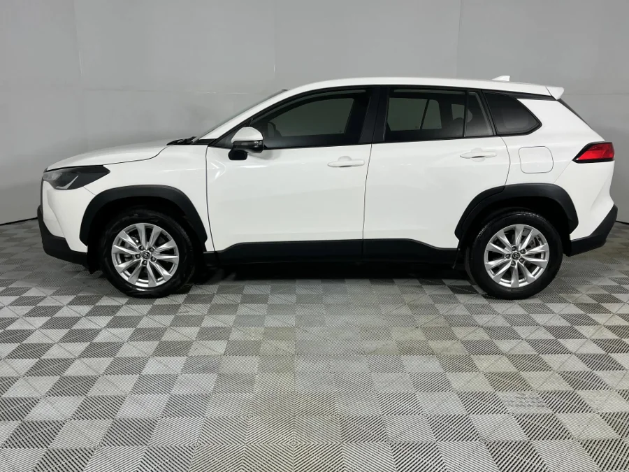 Used 2023 Toyota Corolla Cross 1.8 Xi - WeBuyCars Silverlakes Used 2023 Toyota Corolla Cross 1.8 Xi - WeBuyCars Silverlakes