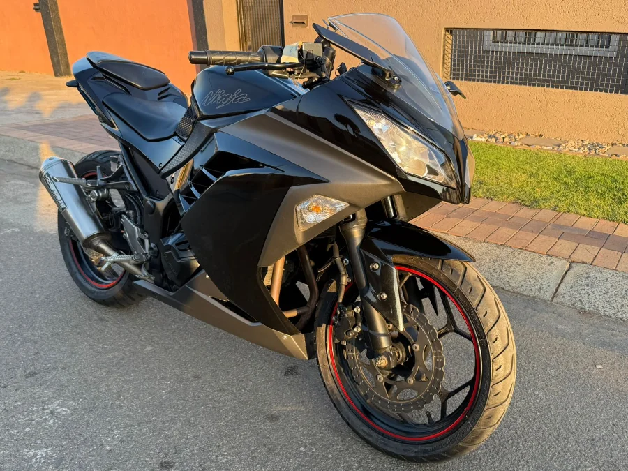 New 2013 Kawasaki EX - Private Seller New 2013 Kawasaki EX - Private Seller