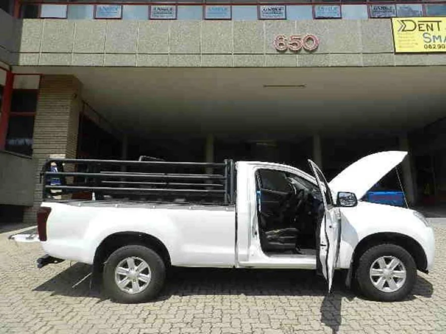 Used 2017 Isuzu KB 250 Fleetside - Khensani Imports And Exports Used 2017 Isuzu KB 250 Fleetside - Khensani Imports And Exports