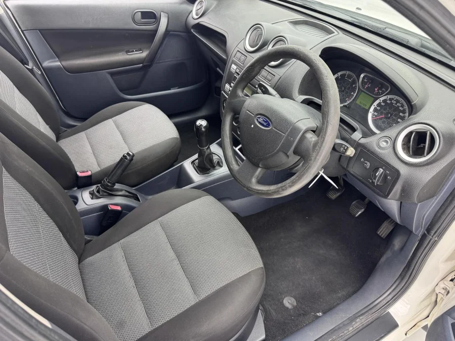 Used 2014 Ford Ikon 1.6 Ambiente - EBK Auto Used 2014 Ford Ikon 1.6 Ambiente - EBK Auto