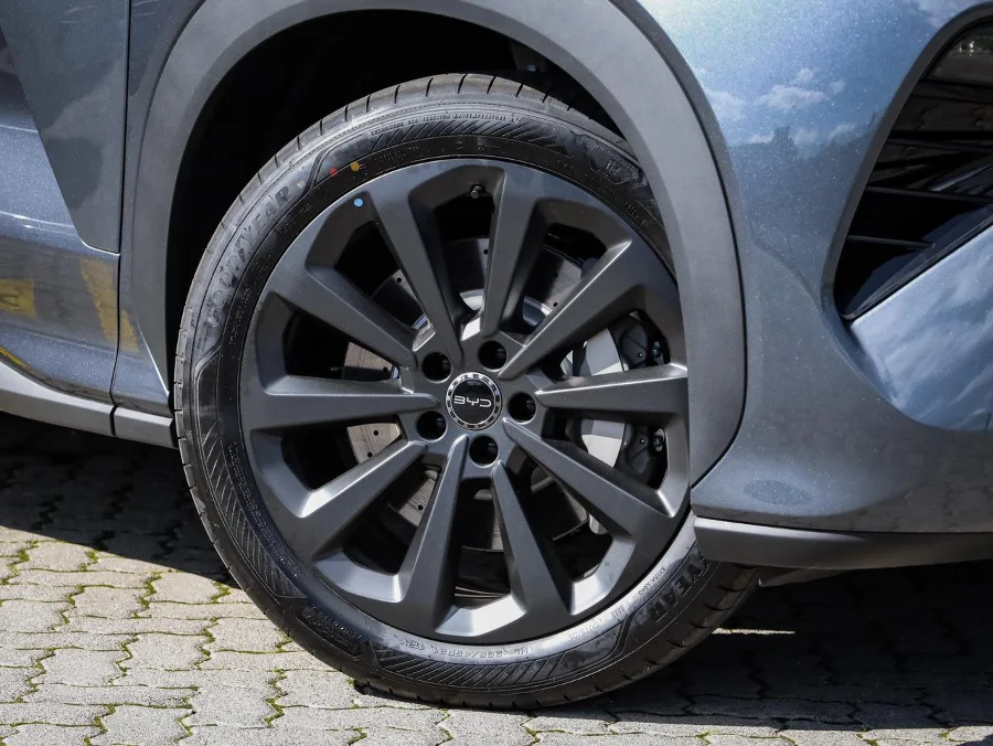 New 2026 BYD Atto 8 Performance AWD - BYD Woodmead New New 2026 BYD Atto 8 Performance AWD - BYD Woodmead New
