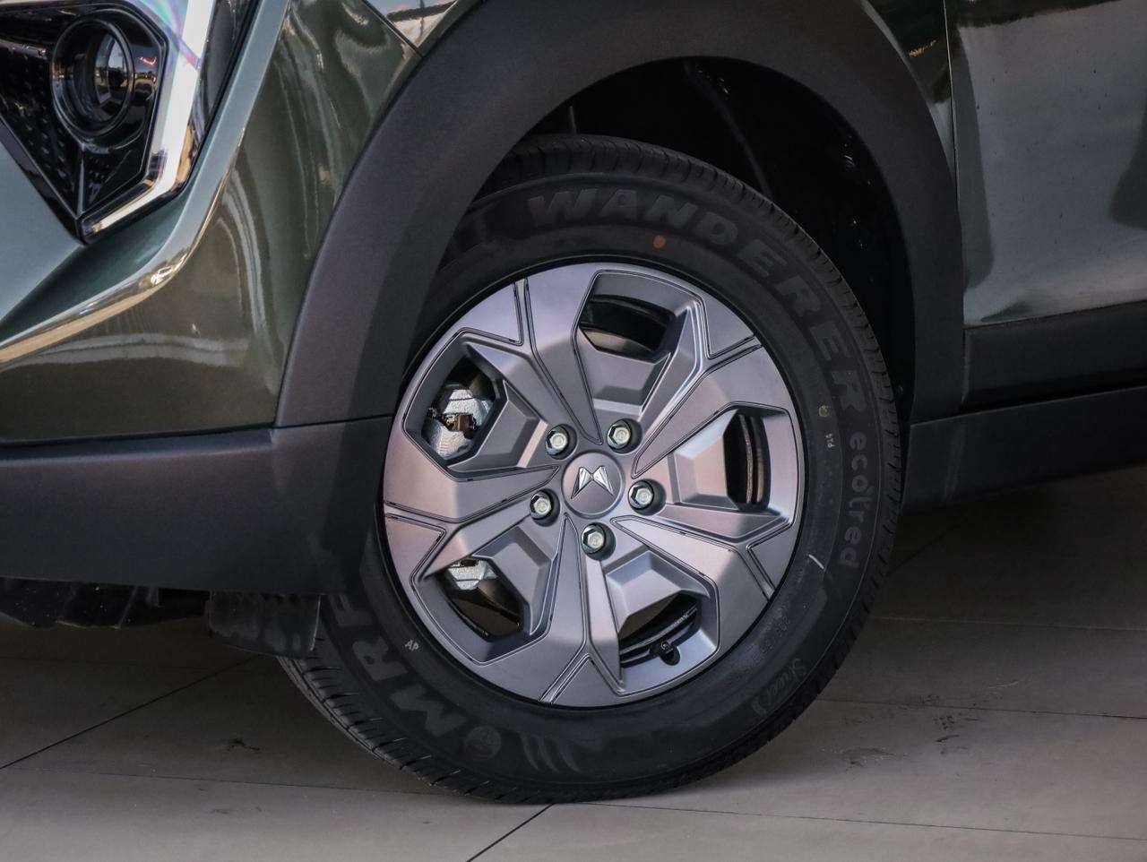 New 2026 Mahindra XUV 3XO 1.2T MX2 auto