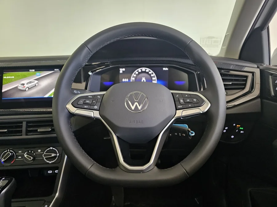 New 2026 Volkswagen Polo hatch 1.0TSI Life auto - VW Braamfontein New New 2026 Volkswagen Polo hatch 1.0TSI Life auto - VW Braamfontein New