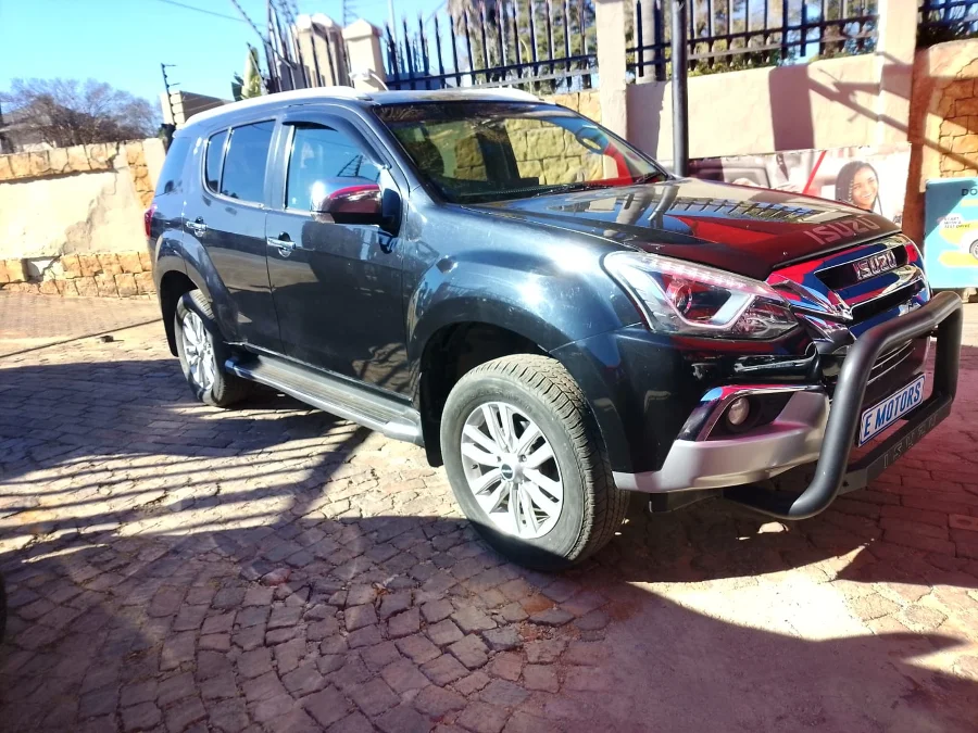 Used 2018 Isuzu mu-X 3.0TD LS - E Motors Used 2018 Isuzu mu-X 3.0TD LS - E Motors