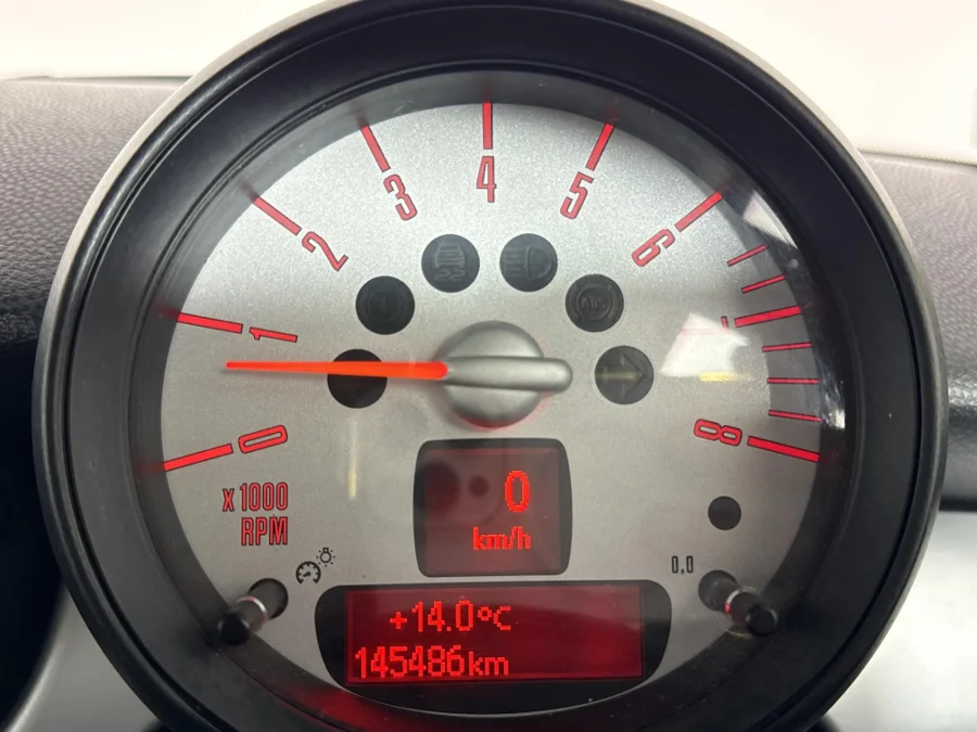 Used 2011 MINI Hatch One - WeBuyCars The Dome Used 2011 MINI Hatch One - WeBuyCars The Dome