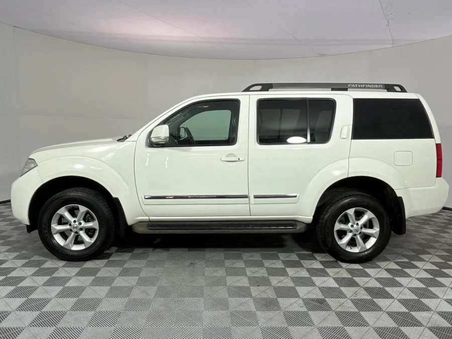 Used 2011 Nissan Pathfinder 3.0dCi V6 LE - WeBuyCars Germiston Used 2011 Nissan Pathfinder 3.0dCi V6 LE - WeBuyCars Germiston