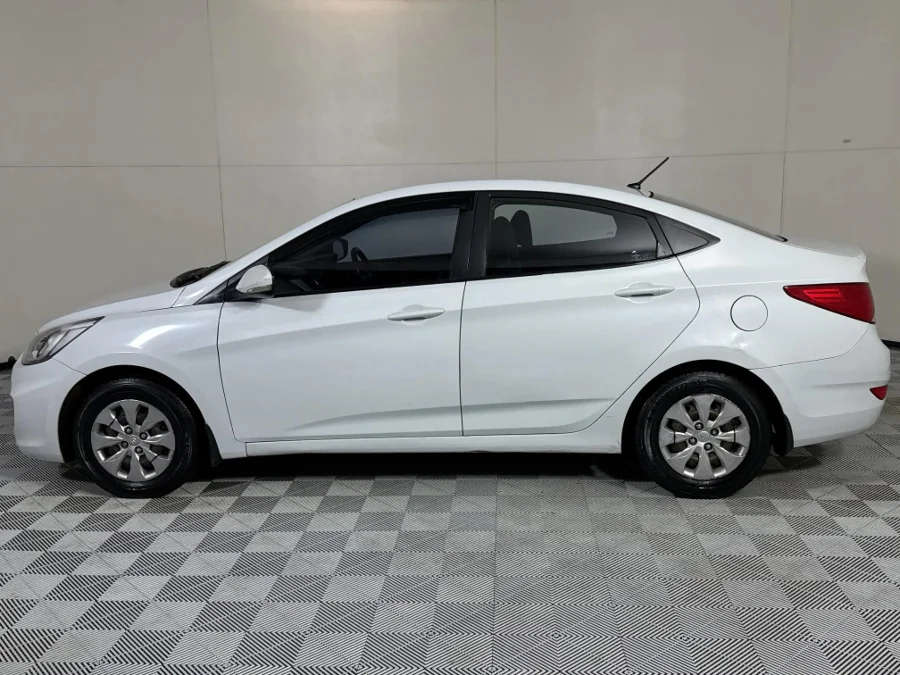Used 2019 Hyundai Accent sedan 1.6 Motion - WeBuyCars Midstream Used 2019 Hyundai Accent sedan 1.6 Motion - WeBuyCars Midstream